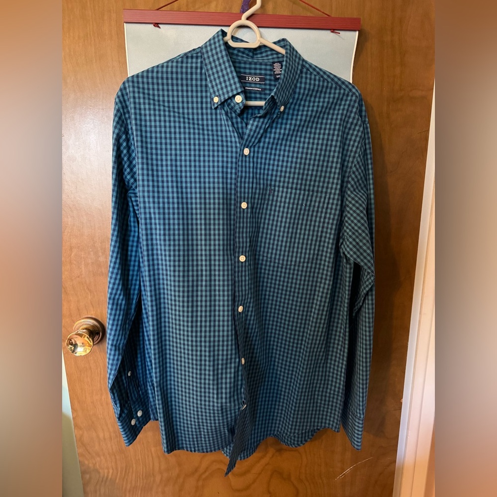 Izod Blue checkered button-down shirt. Barely used (if ever); great condition.